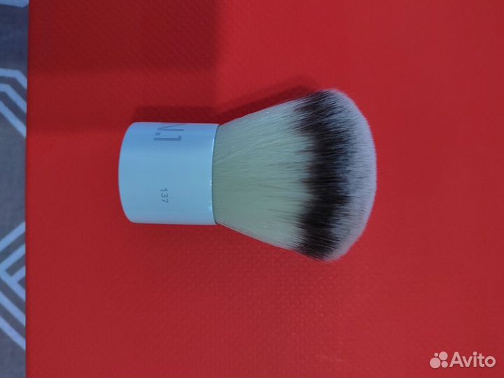 Кисти, косметика