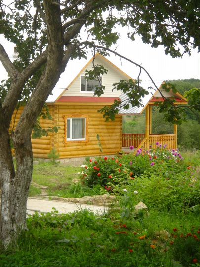 Дом 180 м² на участке 70 сот.