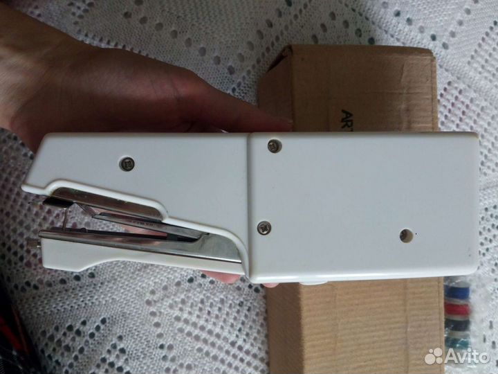 Швейная машинка ручная