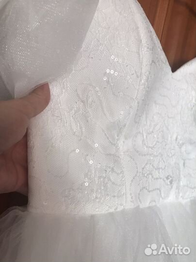 Свадебное платье