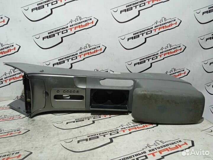 Подлокотник mazda atenza mazda6 GG GG3P GG3S ggep