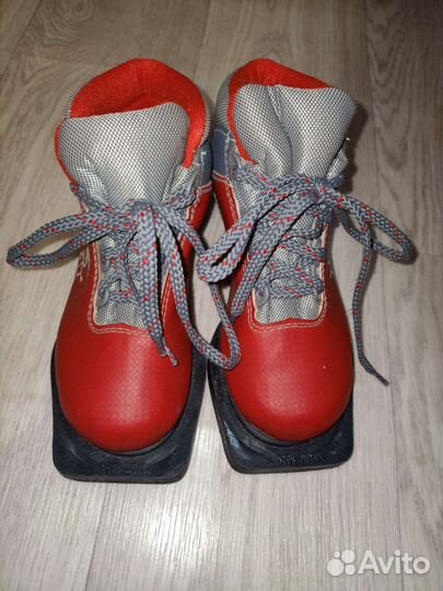 Лыжные ботинки marax