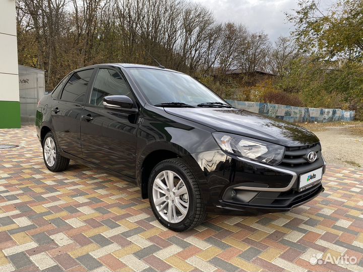 LADA Granta 1.6 МТ, 2022, 24 000 км
