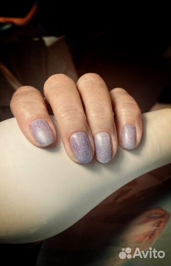 Модель на маникюр