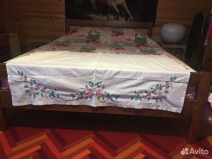 Подзор,накомодник,2 наволочки с ришелье,салфетка