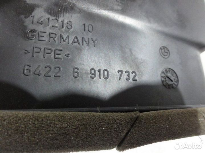 Дефлектор воздушный в торпедо правый Bmw 5 Серия