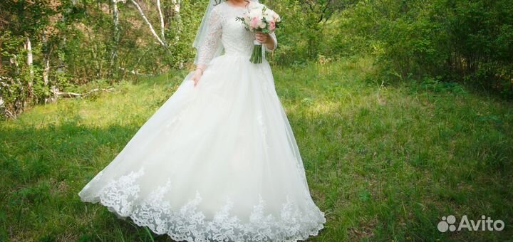 Свадебное платье