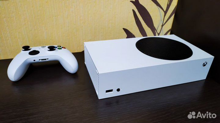 Аренда игровой приставки Xbox series s