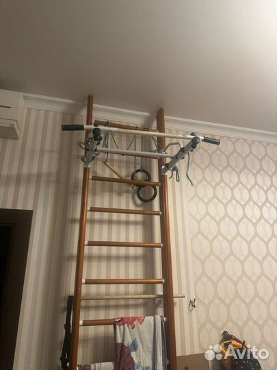 Шведская стенка с турником