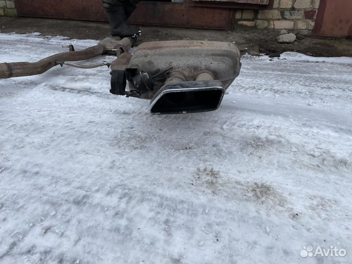 Продам глушитель для бмв GT F07 550 (N63) в сборе