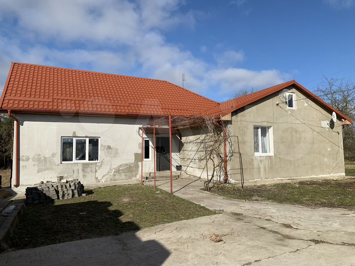 Дом 227 м² на участке 60 сот.