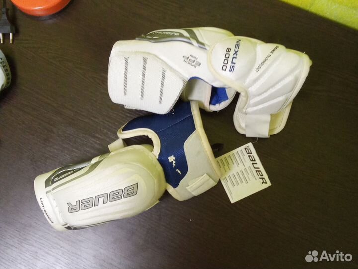 Налокотники хоккейные bauer