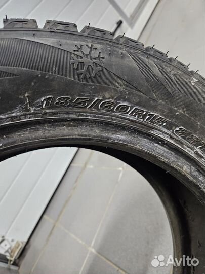 Roadstone Winguard WinSpike 185/60 R15