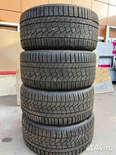 Continental ContiWinterContact TS 860 275/40 R21 и 305/35 R21 109V