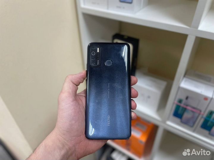 Смартфон tecno camon 15 air 3/64gb (Лн18)