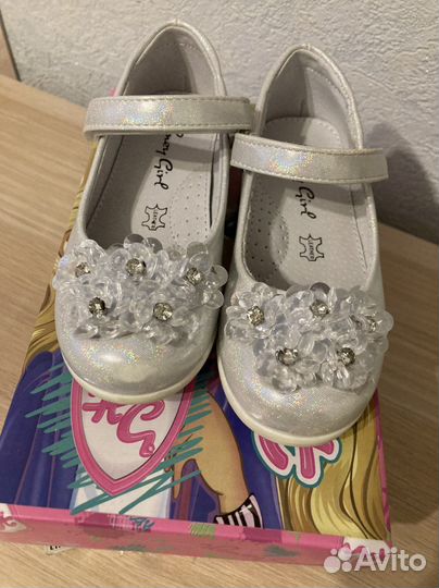 Туфли для девочки 25 размер