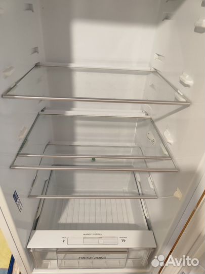 Встраиваемый холодильник hotpoint ariston