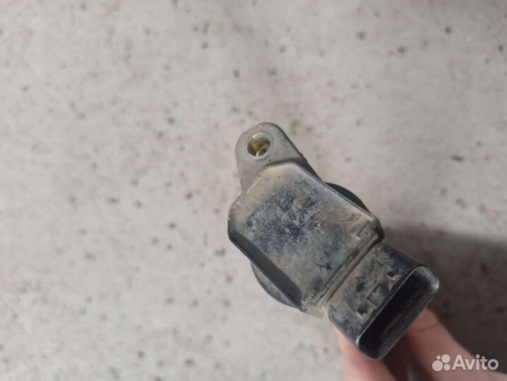 Катушка зажигания Lexus LX 570 3UR-FE