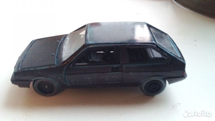 Модель машинки восьмерка