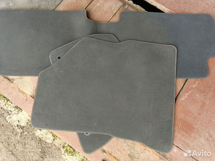 Автомобильные коврики