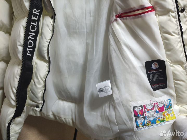 Пуховик Moncler