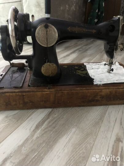 Швейная машинка