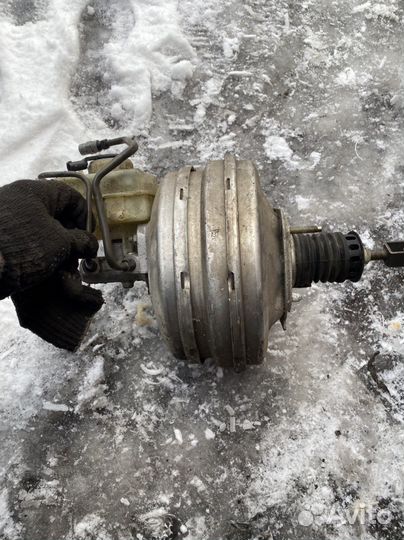 Вакуумный усилитель тормозов bmw e60