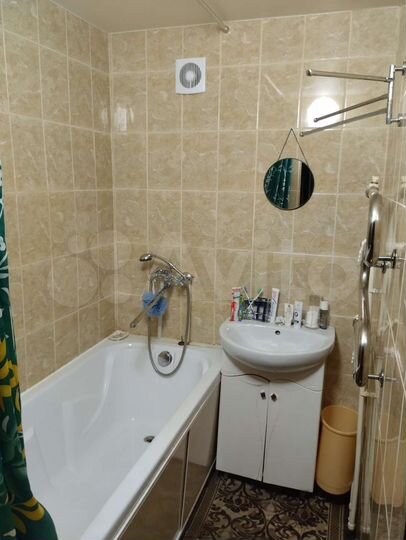 2-к. квартира, 50 м², 1/2 эт.