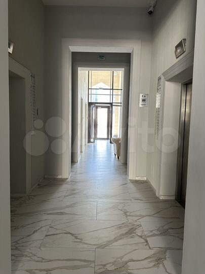 3-к. квартира, 128 м², 8/16 эт.