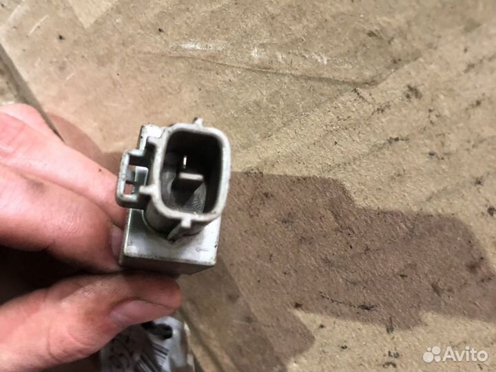 Конденсатор катушки зажигания Lexus