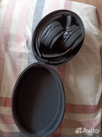 Beats Solo Pro