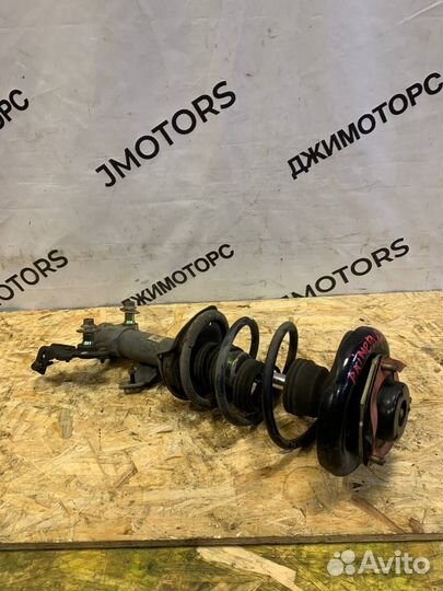 Амортизатор передний правый Nissan Primera P12