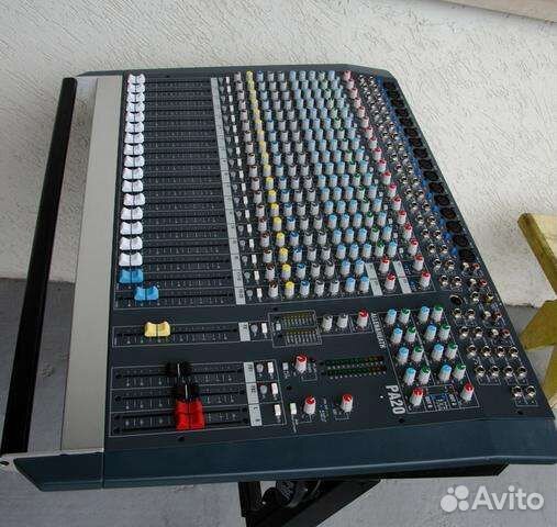 Микшерный пульт Allen&Heath PA20