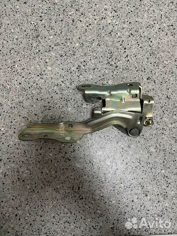 Петля капота левая Elantra