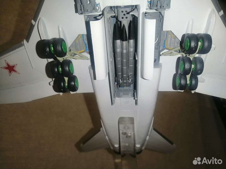 Модель самолета ту 22м3