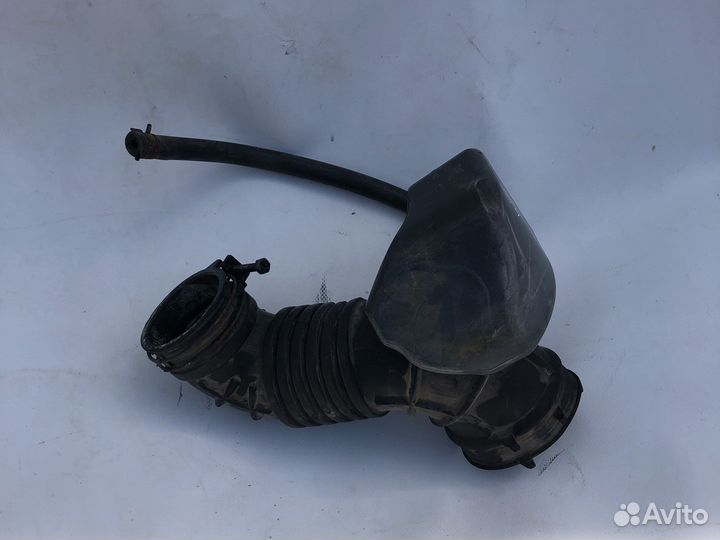 Патрубок воздушного фильтра kia rio 3