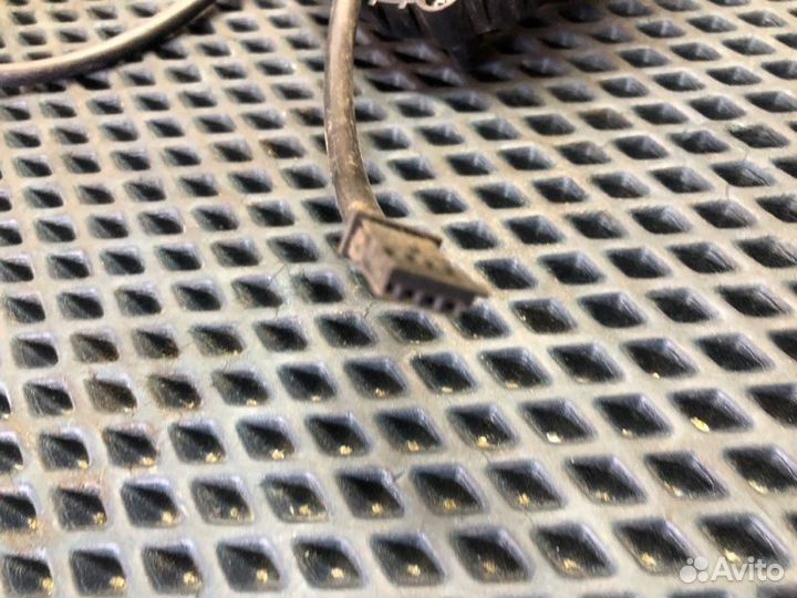 Контактная группа Mercedes