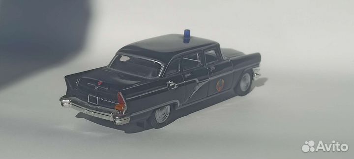 Газ-13 Чайка Autotime 1:43