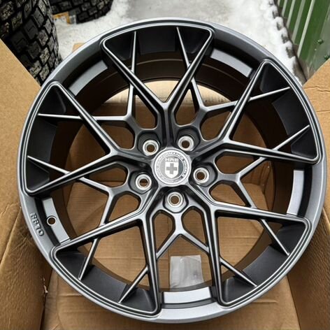 Литые диски Sakura Wheels 181 8.5×R20 5×108
