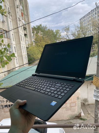 Шустрый ноутбук Lenovo
