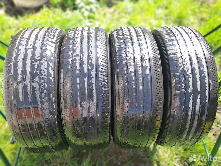 Dunlop Grandtrek ST30 225/60 R18