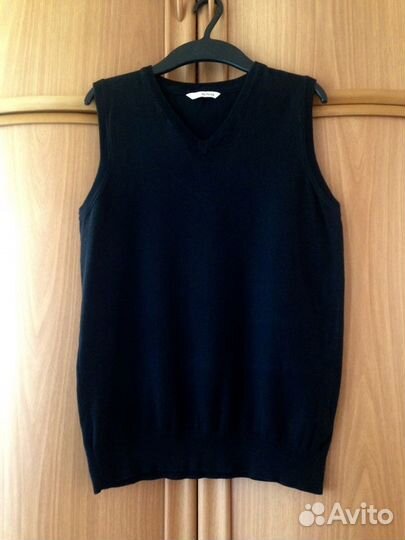 Школьная женская жилетка Marks & Spencer School