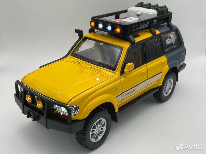 Модель авто Toyota Land Cruiser 80 Off-road 1:24