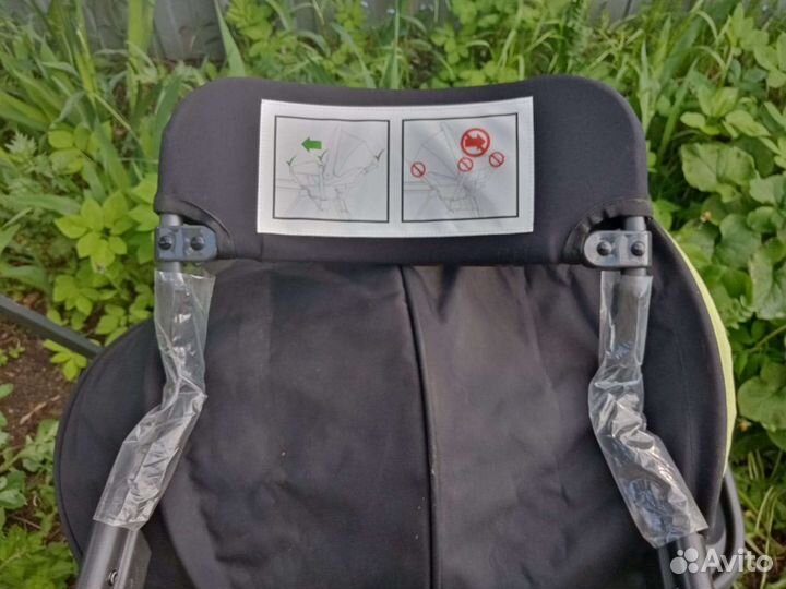 Коляска для погодок с креплением автолюльки