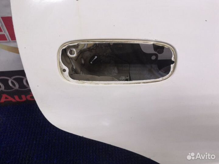 Дверь боковая задняя правая Toyota Corolla AE110