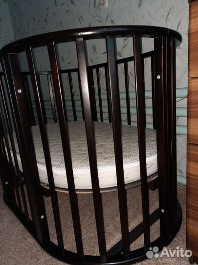 Детская кроватка круглая овальная