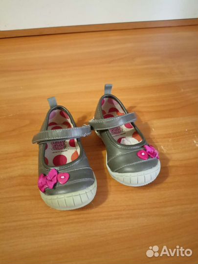 Туфельки для девочки
