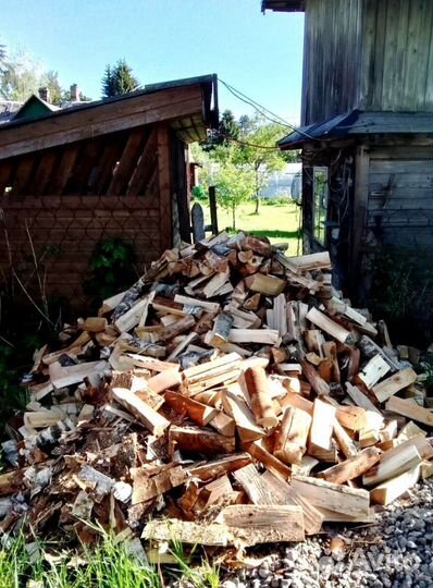 Дрова колотые привезем