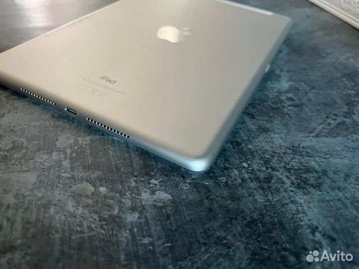 Планшет apple iPad 7