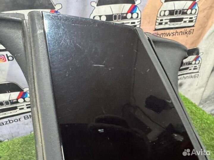 Наружная декоративная накладка двери передней BMW